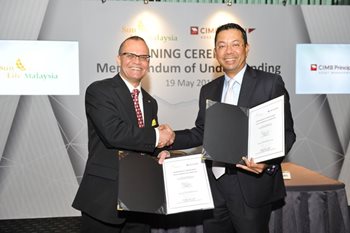 Sun Life Malaysia & CIMB-Principal Asset Management MoU Signing