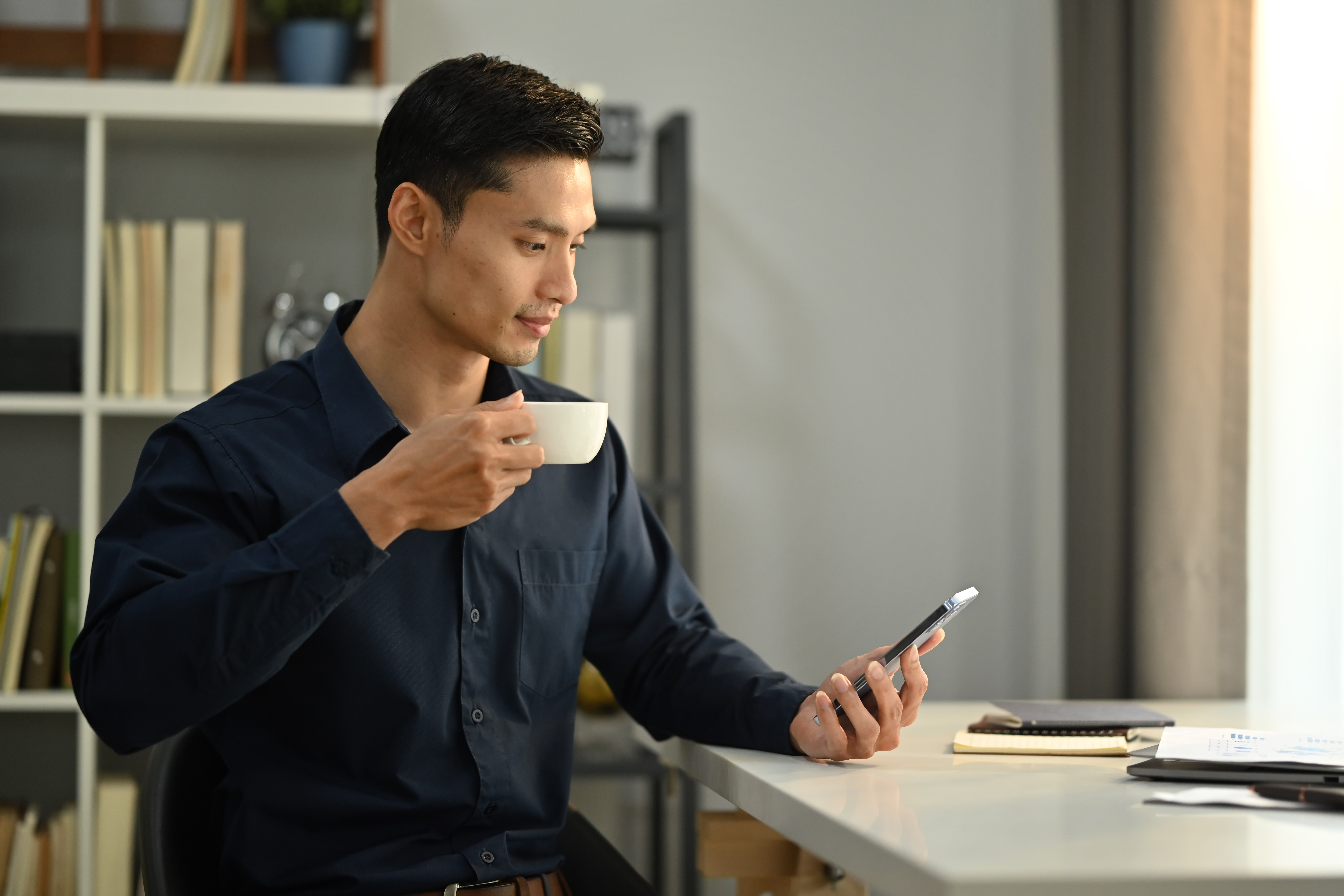 Investment-Linked Insurance Policy / Takaful Plan: Pros, Cons & How It Works