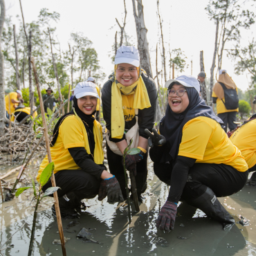 Sun Life Malaysia #PlantTreePlantHope Year 2