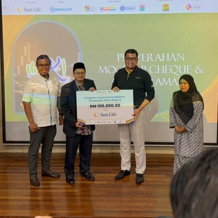 Empowering Tomorrow’s Leaders through Financial Literacy