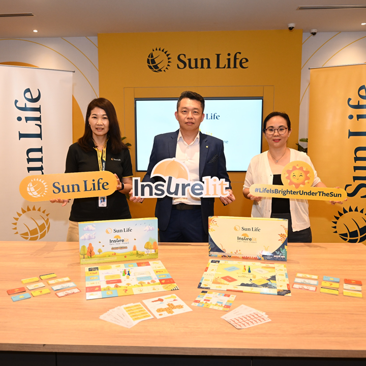 Introducing ‘InsureLit Earn.Save.Protect Board Game’ to the Media 
